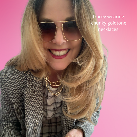 Chunky goldtone necklace